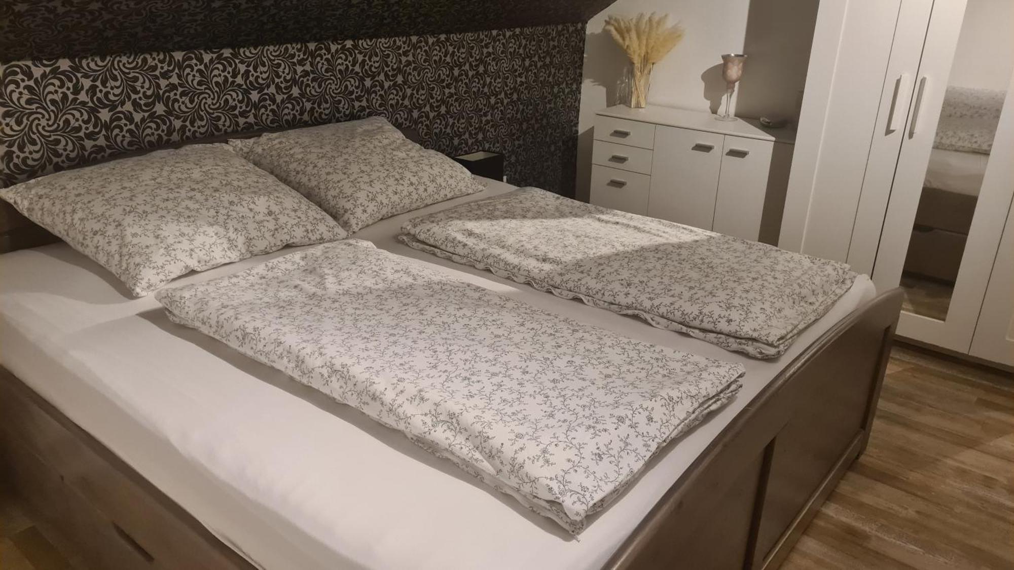 Ferienwohnung Lilith Brilon Kültér fotó